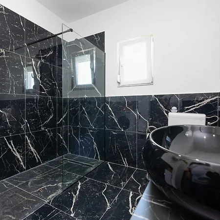 Josip Appartement