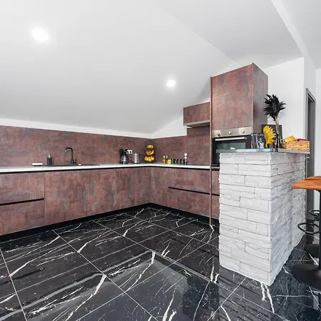 Apartment Josip